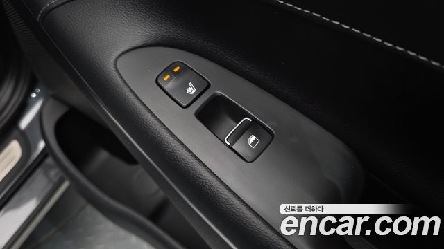 Hyundai Grandeur (IG) 3.0 Exclusive Special 2018 — фото 35