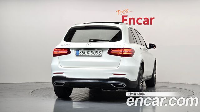 Mercedes-Benz GLC-Class (X253) GLC250 d 4MATIC 2018 — фото 4