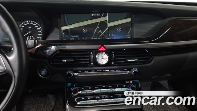 Genesis EQ900 3.3 T-GDI AWD Premiun Luxury 2018 — фото 12