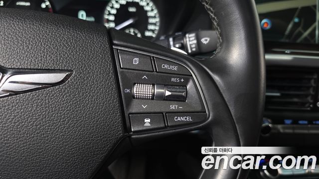 Genesis EQ900 3.3 T-GDI AWD Premiun Luxury 2018 — фото 16