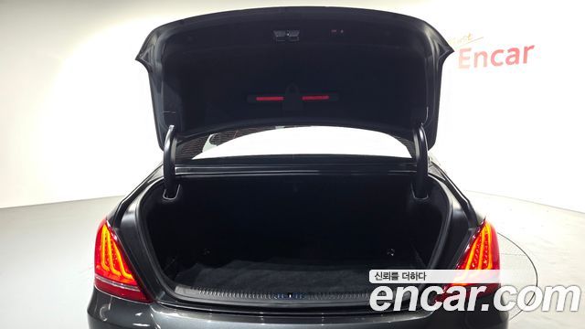 Genesis EQ900 3.3 T-GDI AWD Premiun Luxury 2018 — фото 19
