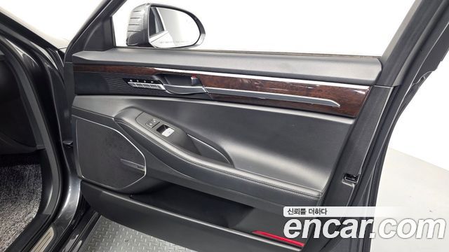 Genesis EQ900 3.3 T-GDI AWD Premiun Luxury 2018 — фото 24