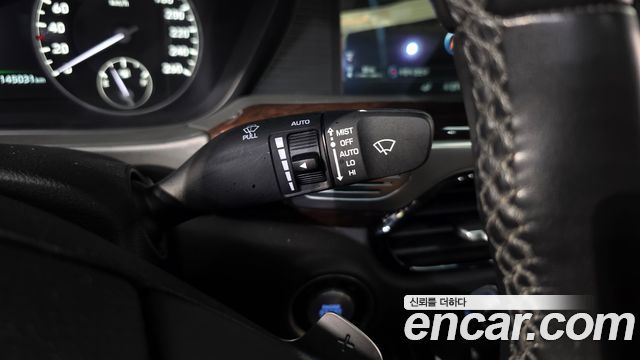 Genesis EQ900 3.3 T-GDI AWD Premiun Luxury 2018 — фото 28