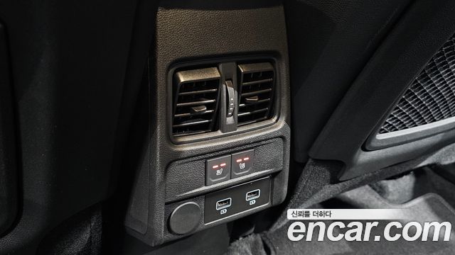 Renault Korea XM3 1.6 GTe RE 2023 — фото 18