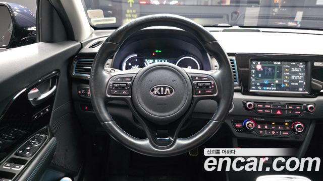 Kia Niro EV Noblesse 2019 — фото 17