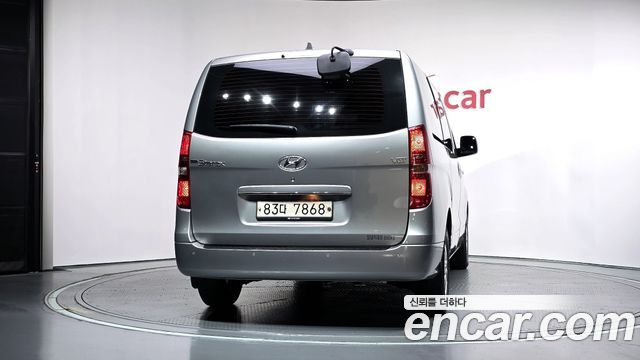 Hyundai Grand Starex 3-Seater VAN Smart 2017 — фото 4