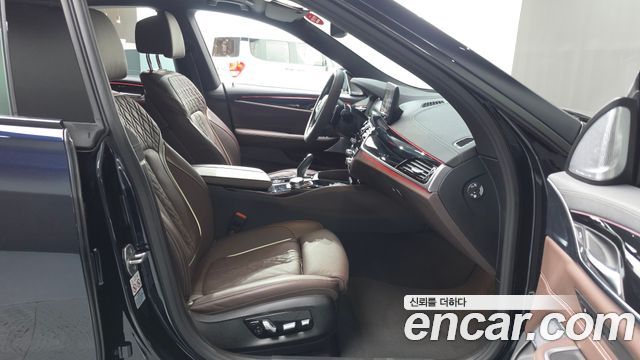 BMW 6 Series GT (G32) 630i xDrive M Sport Pro Final Edition 2024 — фото 11