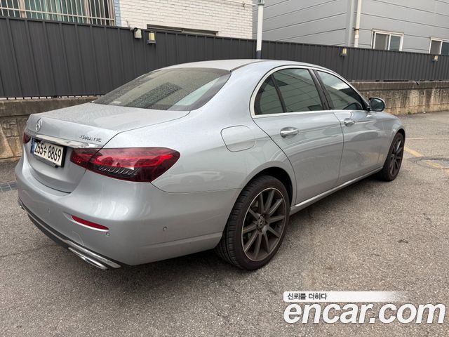 Mercedes-Benz E-Class (W213) E220d Exclusive 2021 — фото 2