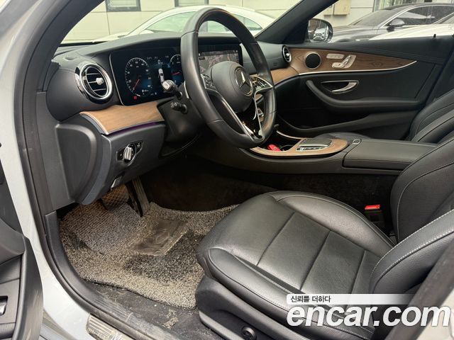 Mercedes-Benz E-Class (W213) E220d Exclusive 2021 — фото 13