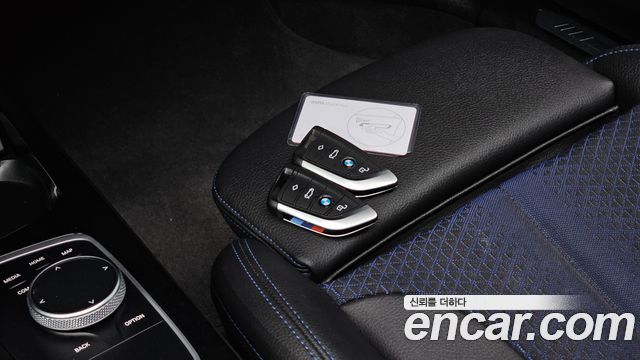 BMW 1 Series (F40) 120i M Sports 2023 — фото 19