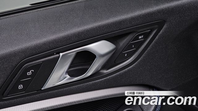 BMW 1 Series (F40) 120i M Sports 2023 — фото 30