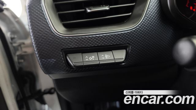 Renault Korea XM3 1.6 GTe SE 2022 — фото 27