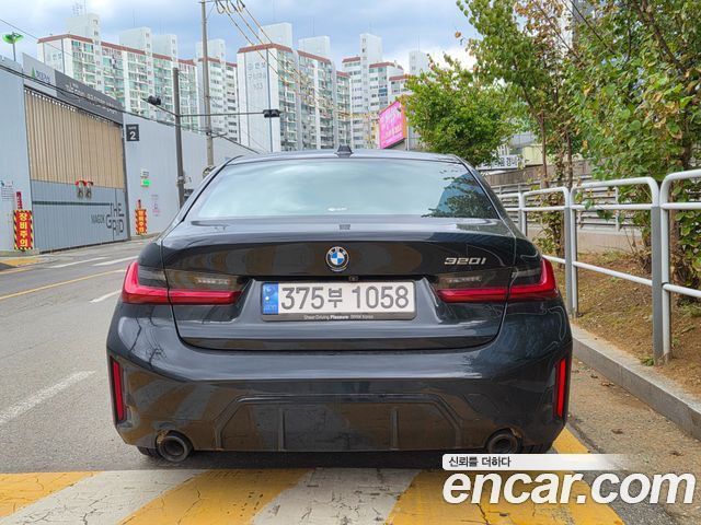 BMW 3 Series (G20) 320i M Sport 2024 — фото 4