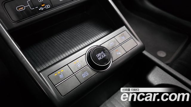 Hyundai Kona (SX2) Gasoline 1.6 Turbo 2WD Modern 2023 — фото 18