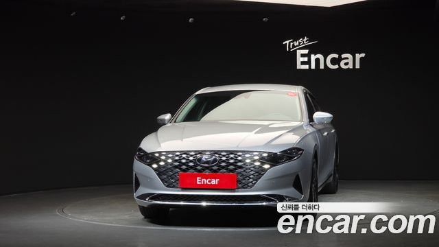 Hyundai Grandeur (IG) 3.0 LPi (Taxi) example 2022 — фото 3
