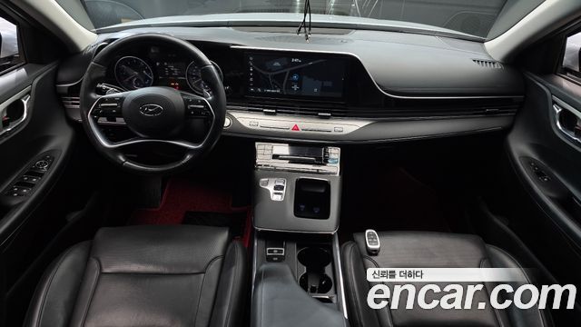 Hyundai Grandeur (IG) 3.0 LPi (Taxi) example 2022 — фото 7