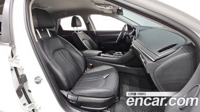 Hyundai Sonata (DN8) 2.0 LPG(rental car) Style 2022 — фото 12