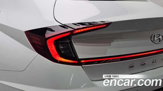 Hyundai Sonata (DN8) 2.0 LPG(rental car) Style 2022 — фото 23