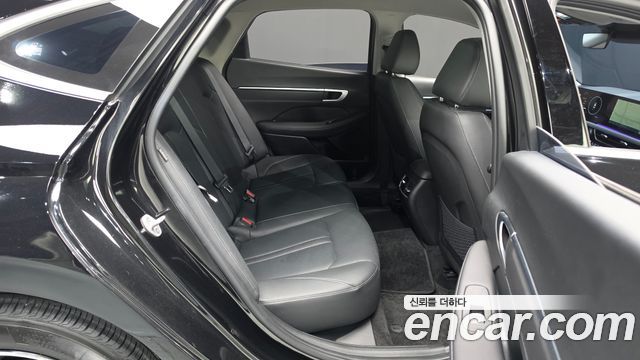 Hyundai Sonata The Edge (DN8) 2.0 Exclusive 2024 — фото 11