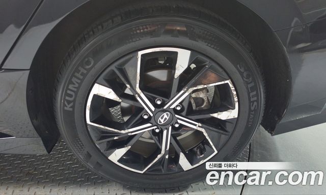 Hyundai Sonata The Edge (DN8) 2.0 Exclusive 2024 — фото 21