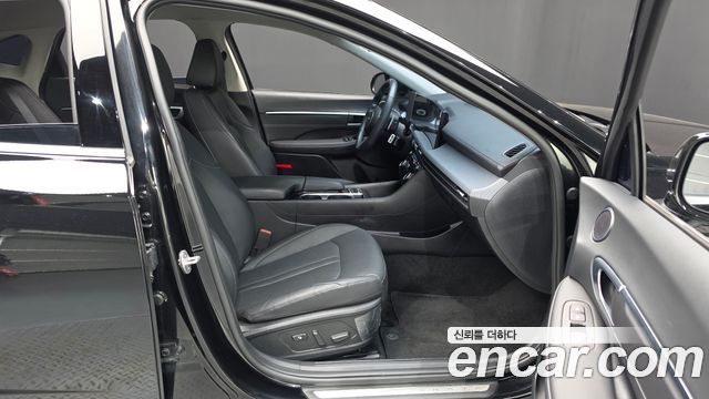 Hyundai Sonata The Edge (DN8) 2.0 Exclusive 2024 — фото 26