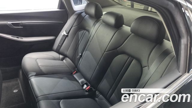 Hyundai Sonata The Edge (DN8) 2.0 Exclusive 2024 — фото 28