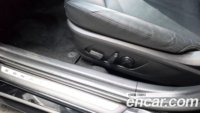 Hyundai Sonata The Edge (DN8) 2.0 Exclusive 2024 — фото 31
