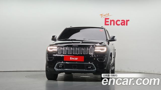 Jeep Grand Cherokee 3.6 Overland WK2 2020 — фото 3