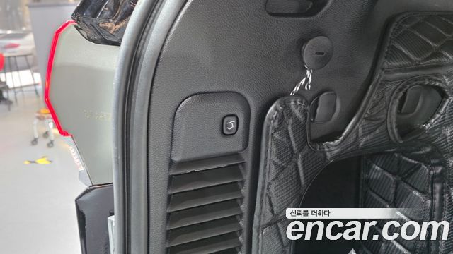 Jeep Grand Cherokee 3.6 Overland WK2 2020 — фото 17