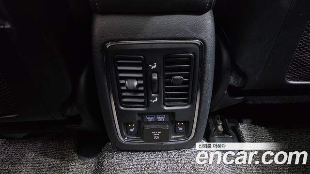 Jeep Grand Cherokee 3.6 Overland WK2 2020 — фото 29