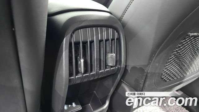 Hyundai Kona (SX2) Gasoline 1.6 Turbo 2WD Premium 2023 — фото 19