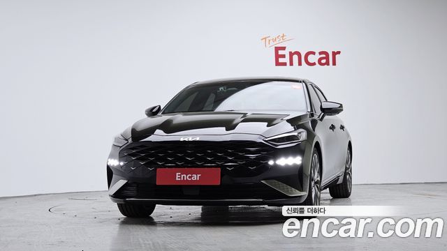 Kia K8 2.5 Gasoline 2WD Noblesse 2023 — фото 3