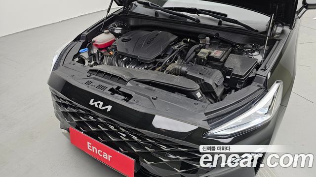 Kia K8 2.5 Gasoline 2WD Noblesse 2023 — фото 6