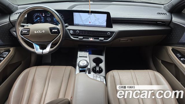 Kia K8 2.5 Gasoline 2WD Noblesse 2023 — фото 7