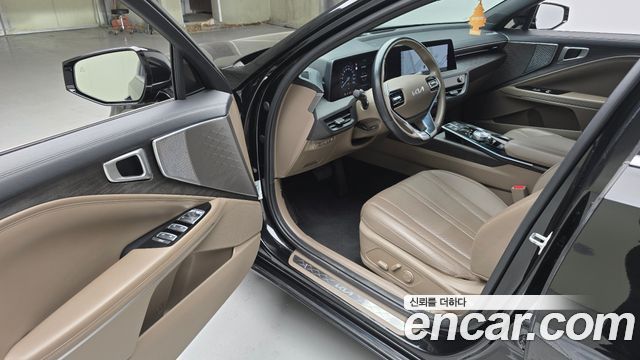Kia K8 2.5 Gasoline 2WD Noblesse 2023 — фото 10