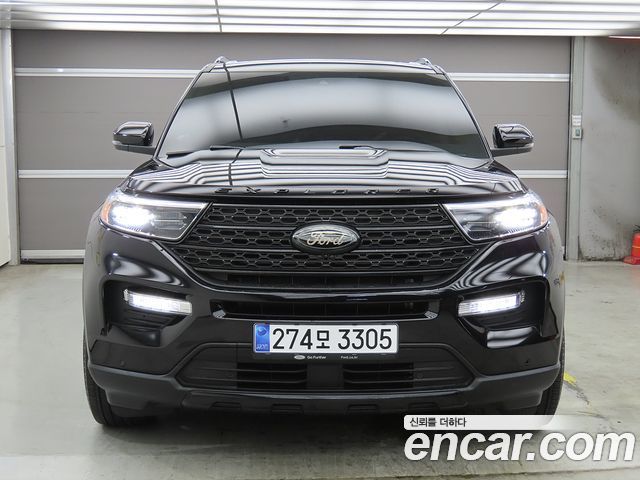 Ford Explorer (VI) 2.3 LimIted 4WD 2022 — фото 2