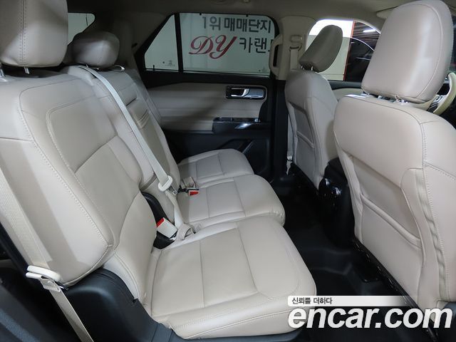 Ford Explorer (VI) 2.3 LimIted 4WD 2022 — фото 8