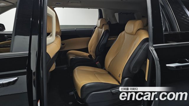 Kia Carnival (IV) Diesel 9-Seater Noblesse 2023 — фото 12