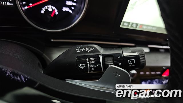 Kia Carnival (IV) Diesel 9-Seater Noblesse 2023 — фото 32