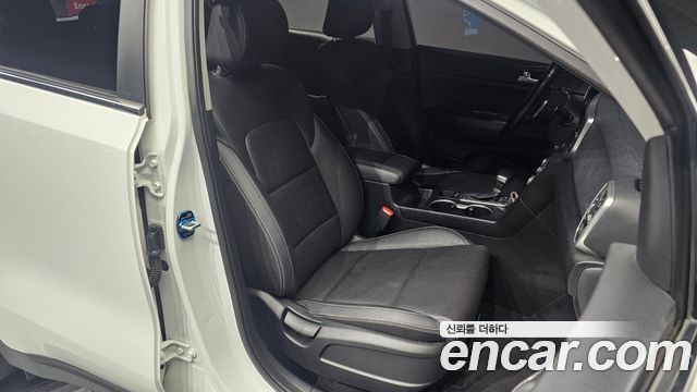 Kia Sportage The Bold Diesel 2.0 2WD Luxury 2019 — фото 12