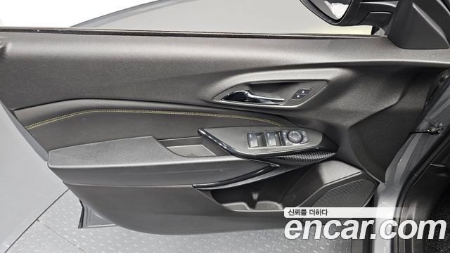 Chevrolet Trax Crossover 1.2 ACTIV 2025 — фото 24