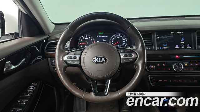 Kia K7 2.4 GDI Limited 2018 — фото 13