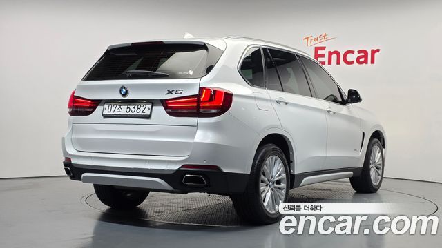 BMW X5 (F15) xDrive 30d 2017 — фото 2