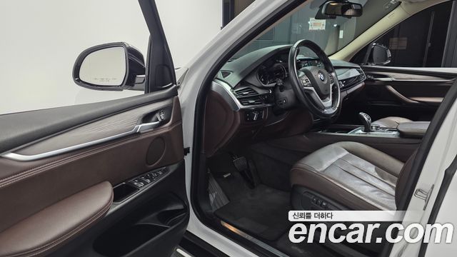 BMW X5 (F15) xDrive 30d 2017 — фото 10