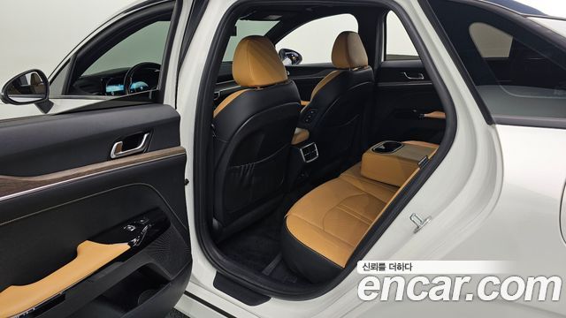 Kia K5 (III) 1.6 Turbo Noblesse 2022 — фото 26