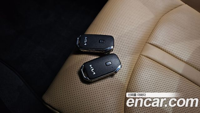 Kia K5 (III) 1.6 Turbo Noblesse 2022 — фото 38