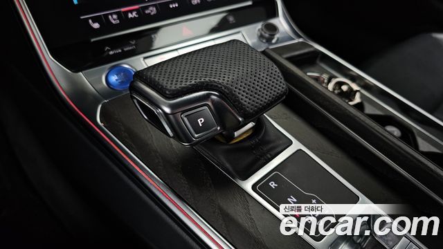 Audi A6 (C8) 40 TDI Premium 2020 — фото 9