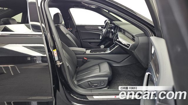 Audi A6 (C8) 40 TDI Premium 2020 — фото 11
