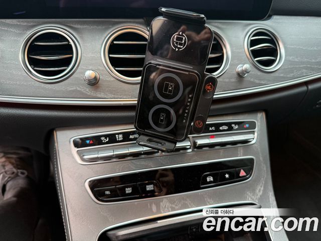 Mercedes-Benz E-Class (W213) E350 4MATIC AMG Line 2023 — фото 17