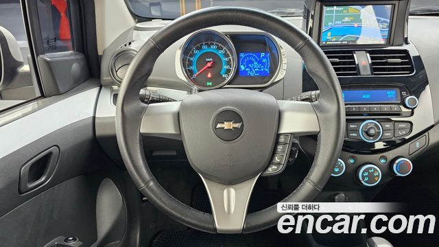 Chevrolet Spark LS+ 2015 — фото 13
